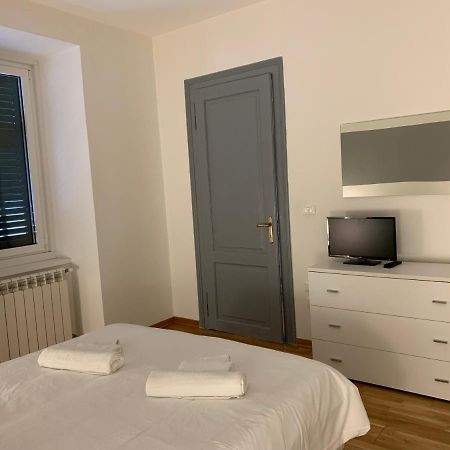 Giuliani 23 Apartment Trieszt Kültér fotó